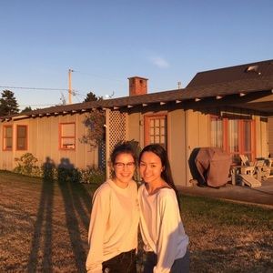 Meet your Posher, Mya